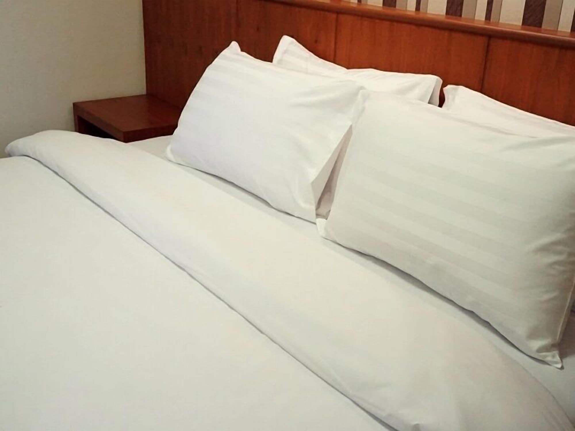 The Route Sriracha Hotel And Residence Ban Laem Chabang Bagian luar foto